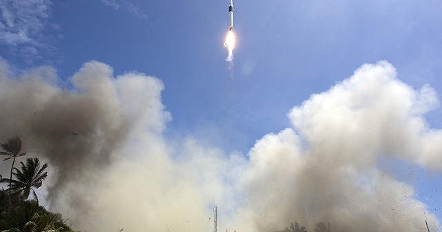 Moment startu rakiety Falcon 1, Credits - SpaceX