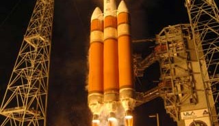 Start rakiety Delta IV-H / NRO L-26, Credits: ULA