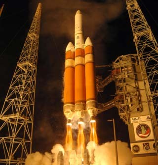 Start rakiety Delta IV-H / NRO L-26, Credits: ULA