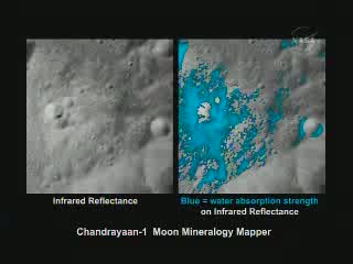Lokalny  rozkład wody (kolor niebieski), powstały po uderzeniu małego  meteorytu/komety w Księżyc, co miało miejsce w okresie ostatnich 100 mln  lat / Credits - NASA TV