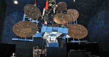 Satelita NSS-12 podczas testów, credits: Space Systems/Loral