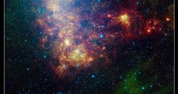 Mały Obłok Magellana - obraz w podczerwieni wykonany przez teleskop Spitzer'a credits: NASA/JPL-Caltech/K. Gordon