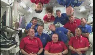 STS-132 i Ekspedycja 23 - wspólna konferencja / Credits - NASA TV