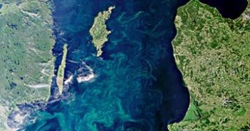 Morze Bałtyckie latem zobrazowanMorze Bałtyckie latem, zobrazowane przez satelitę Envisat, 11 lipca 2010 / Credits - ESAy przez satelitę Envisat, 11 lipca 2010 / Credits - ESA