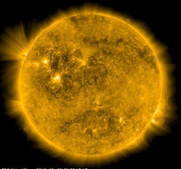 Wygląd Słońca w dniu 28 sierpnia 2010 roku tuż przed godziną 12:00 CEST / Credits - NASA, SDO