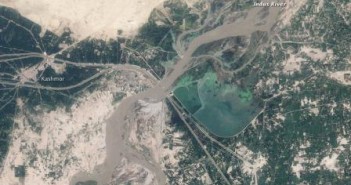 Khewali przed drugą falą powodziową, 9 sierpnia 2010 / Credtis: NASA, Landsat 5