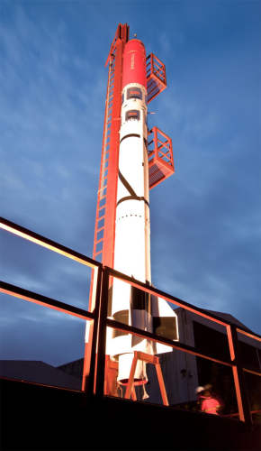 Rakieta HEAT-1X na wyrzutni platformy pływającej 'Sputnik' (Copenhagen Suborbitals)