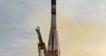 Start Sojuza TMA-5 w locie do Międzynarodowej Stacji Kosmicznej (NASA/Bill Ingalls)