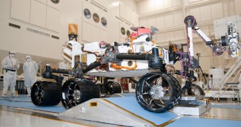 MSL pokonuje spreparowane przeszkody / Credits: NASA-JPL (domena publiczna)