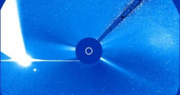 Kometa McNaught w obiektywie LASCO C3 - rok 2007 / Credits - NASA, SOHO, ESA