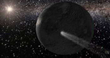 Wizja artystyczna planetoidy 65 Cybele (Gabriel Pérez, Instituto de Astrofisica de Canarias)