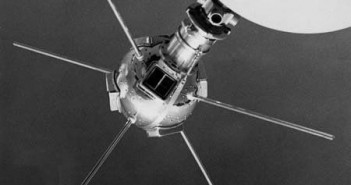 Makieta Vanguarda 1 pokazywana podczas 'Parady Postępu' w Cleveland, Ohio (NASA)