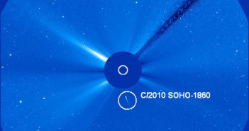 Kometa C/2010 SOHO-1860 odkryta 17 listopada przez Michała Kusiaka (NASA)