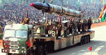 Rakieta Agni II. Zdjęcie z 2004 roku. / Agencia Brasil, licencja CC 2.5