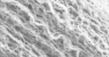 Powłoka wykonana z nowego materiału widoczna w powiększeniu (NASA)