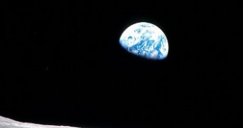 Wschód Ziemi, wkrótce ten widok znów zobaczą ludzie / credits: NASA