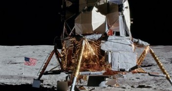 Zdjęcie lądownika księżycowego "Antares" wykonane podczas pierwszego dnia badań rejonu Fra Mauro / Źródło: NASA