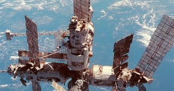 Stacja Mir w 1998 roku / Credits - NASA