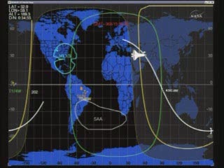 16:39 CET - Discovery nad Bliskim Wschodem / Credits - NASA TV