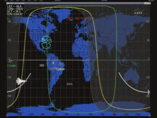 17:24 CET - Discovery nad południowym Pacyfikiem / Credits - NASA TV