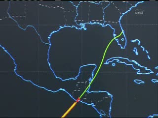 17:40 CET - Discovery przekracza wybrzeże Ameryki Środkowej / Credits - NASA T