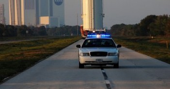 Transport ładunku na platformę startową LC-39A - 23 marca 2011 / Credits - NASA