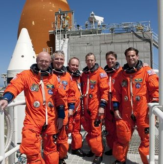 Trening TCDT, który załoga misji STS-134 przeszła kilka dni temu / Credits - NASA, Kim Shiflett