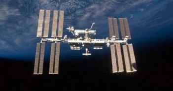 Badane medykamenty przechowywane były na pokładzie Międzynarodowej Stacji Kosmicznej. (Credits: NASA)