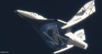 Ruchome płaty SpaceShipTwo po raz pierwszy w akcji / Credits - Clay Observatory