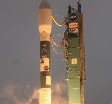 Start rakiety Delta 2 z satelitą SAC-D / Credits: NASA/Bill Ingalls