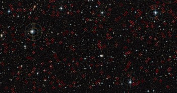 Zdjęcie COSMOS field – obszaru, w którym badano aktywne centra galaktyk. Źródło: ESO