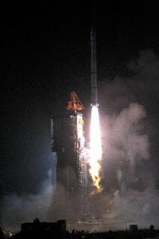 Start rakiety CZ-3A z satelitą Beidou-G8 / Credits: Xinhua