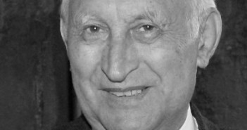 Profesor Andrzej Woszczyk / Credits - Janusz Wiland