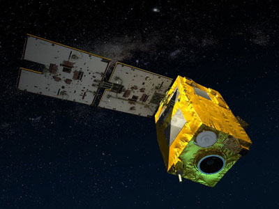 Wizualizacja satelity VNREDSAT-1A / Credits: EADS Astrium