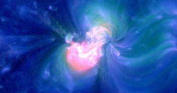 Rozbłysk klasy M1.7 z dnia 3 sierpnia 2011 / Credits - NASA, SDO