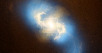 zdjęcie rentgenowskie Credit: NASA/CXC/SAO/G.Fabbiano et al; optyczne: NASA/STScI