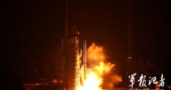 Start rakiety Długi Marsz 3A z satelitą IGSO-5 konstelacji BeiDou-2 / Credits: jz.chinamil.com.cn