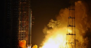 Start rakiety Długi Marsz 2C z satelitą Yaogan-13 / Credits: YanYan/Xinhua News