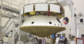 Sonda MSL w konfiguracji do lotu / Credits: NASA