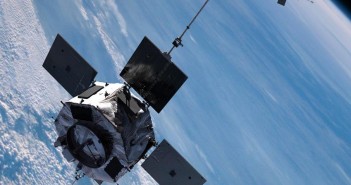RBSP po rozdzieleniu się i rozłożeniu paneli ogniw słonecznych / Credits: NASA