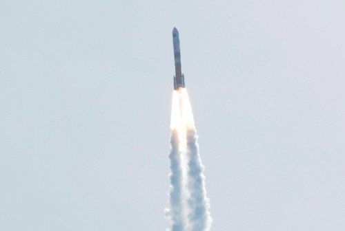 Start rakiety Delta IV Medium+ (5,2) z NROL-25 / Credits - U.S. Air Force photo/Staff Sgt. Levi Riendeau