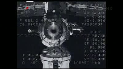 Widok z Sojuza na ISS - chwilę po odłączeniu / Credits - NASA TV