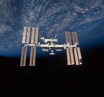 ISS / Credits - NASA