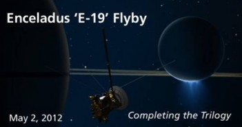 Artystyczna wizja dziewiętnastego przelotu sondy Cassini w pobliżu Enceladusa / Credits: NASA/JPL