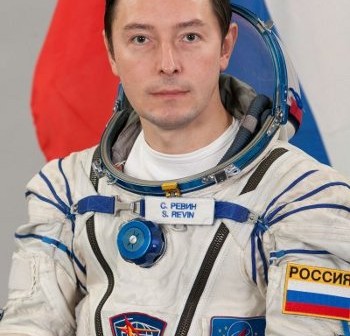 Siergiej Rewin, 15 maja ma udać się po raz pierwszy w przestrzeń kosmiczną na pokładzie statku Sojuz TMA-04M / Credtis: RKA