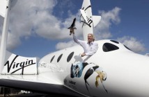 Richard Branson w SpaceShipTwo (zdjęcie z 2012 roku) / Credits - Virgin Galactic