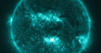 Pięć minut po fazie maksymalnej rozbłysku klasy M2.0 z 3 lipca 2012 / Credits - NASA, SDO