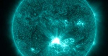 Rozbłysk klasy X1.4 z 12.07.2012 / Credits: NASA, SDO
