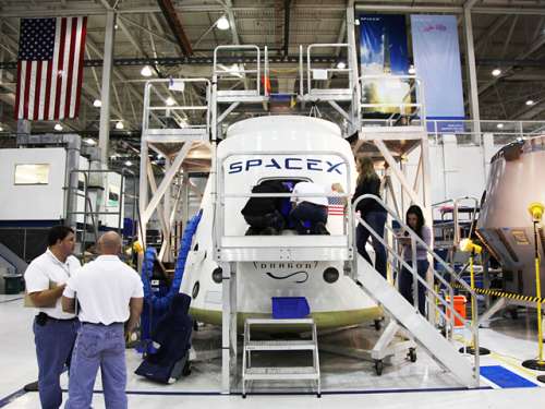Kapsuła Dragon, na razie w wersji cargo / Źródło: NASA