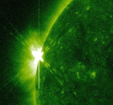 Faza maksymalna rozbłysku klasy M2.3 z 08.10.2012 / Credits - NASA, SDO
